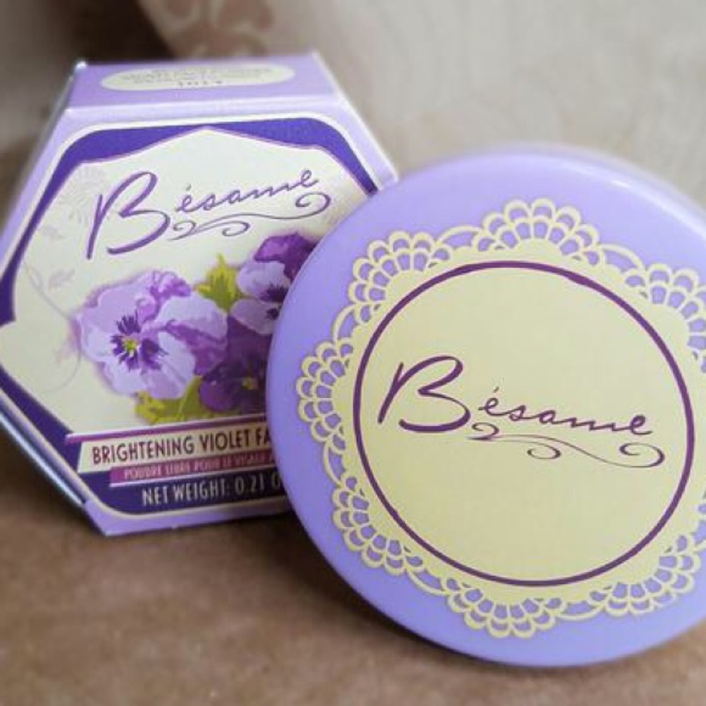 Bésame Brightening Violet Face Powder RARE